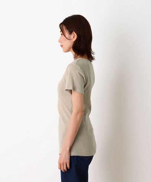 SHOO・LA・RUE(シューラルー)の「◆フライス地柄クルーネックTシャツ(Tシャツ/カットソー・レディース・ライトグレー/アイボリー/アイボリー系2/ブラック・03/02/04)」の6枚目の写真