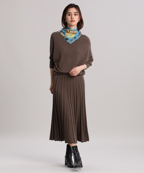 INED（イネド）の「ホールガーメント(R)ドルマンスリーブニットニット《Cuoo》（ニット/セーター・レディース・ブラック/ブルー/モカ/アイボリー・9号/5号）」の15枚目の写真