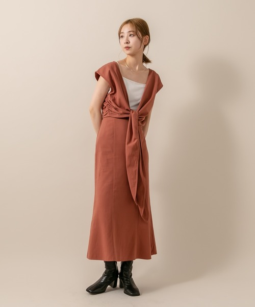 mline（エムライン）の「[mline] WEB限定 切り替えマーメイドスカート（スカート・レディース・ベージュ/オレンジ/ブラック・1/2）」の4枚目の写真