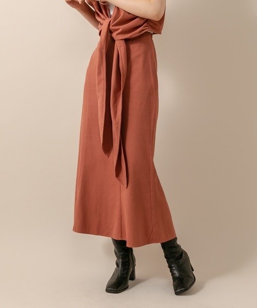 mline（エムライン）の「[mline] WEB限定 切り替えマーメイドスカート（スカート・レディース・ベージュ/オレンジ/ブラック・1/2）」の11枚目の写真