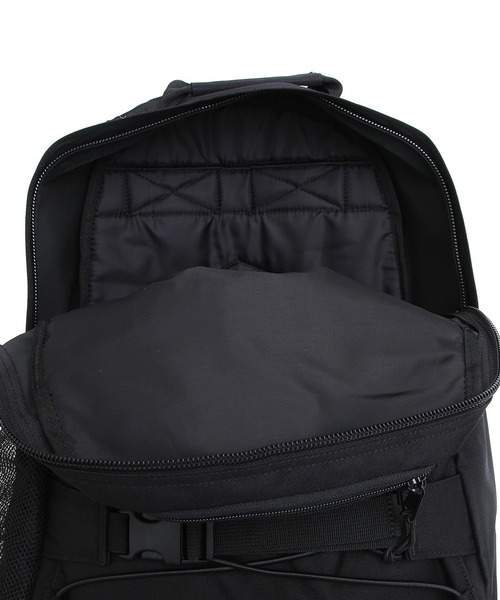 Carhartt WIP（カーハートダブリューアイピー）の「Carhartt WIP / カーハート ワークインプログレス：KICKFLIP BACKPACK：I006288[WAX]（バックパック/リュック・メンズ・ブラック/ベージュ系その他/パープル系その他・FREE）」の12枚目の写真