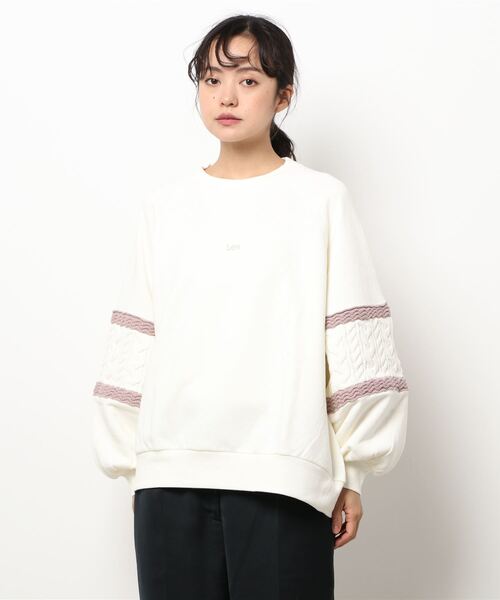 Lee（リー）の「Lee×earth ニットスリーブスウェット ＊（スウェット・レディース・ベージュ/オフホワイト/ライトパープル・FREE）」の2枚目の写真