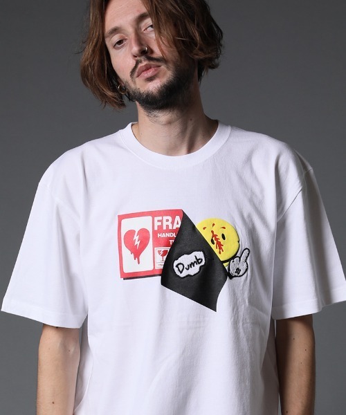 STUD MUFFIN(スタッドマフィン)の「mt7530-5.6ozコットン天竺 ステッカーフォーム&サガラパッチ SS Tシャツ(Tシャツ/カットソー・メンズ・ホワイト/ブラック/グリーン・2/3/4)」の1枚目の写真