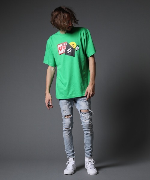 STUD MUFFIN(スタッドマフィン)の「mt7530-5.6ozコットン天竺 ステッカーフォーム&サガラパッチ SS Tシャツ(Tシャツ/カットソー・メンズ・ホワイト/ブラック/グリーン・2/3/4)」の11枚目の写真