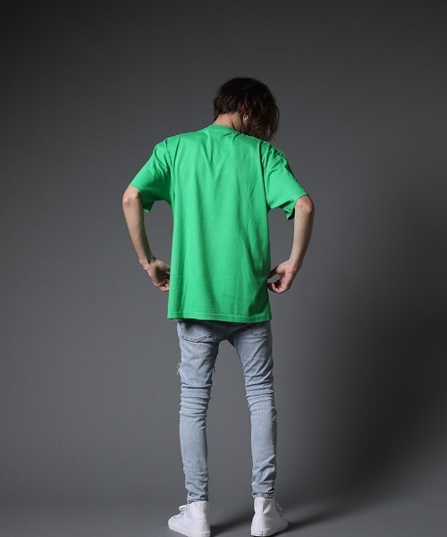 STUD MUFFIN(スタッドマフィン)の「mt7530-5.6ozコットン天竺 ステッカーフォーム&サガラパッチ SS Tシャツ(Tシャツ/カットソー・メンズ・ホワイト/ブラック/グリーン・2/3/4)」の14枚目の写真