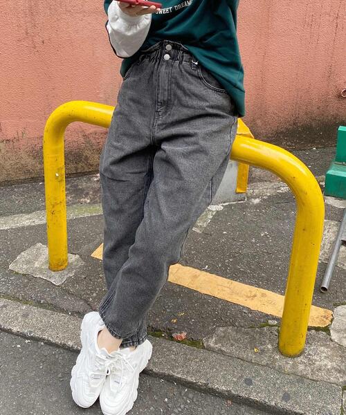 INGNI（イング）の「バックマムパンツ（デニムパンツ・レディース・ケミカルウォッシュ/グレー/インディゴブルー/アイボリー/グリーン/ブラック・FREE）」の4枚目の写真