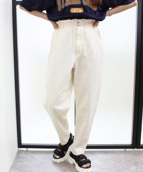 INGNI（イング）の「バックマムパンツ（デニムパンツ・レディース・ケミカルウォッシュ/グレー/インディゴブルー/アイボリー/グリーン/ブラック・FREE）」の2枚目の写真