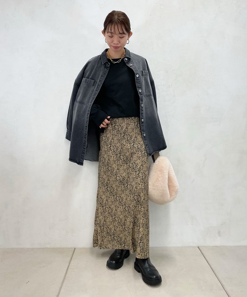 DouDou(ドゥドゥ)の「ロングスリーブTEE(Tシャツ/カットソー・レディース・ブラック/オフホワイト/グレイッシュベージュ・FREE)」の19枚目の写真