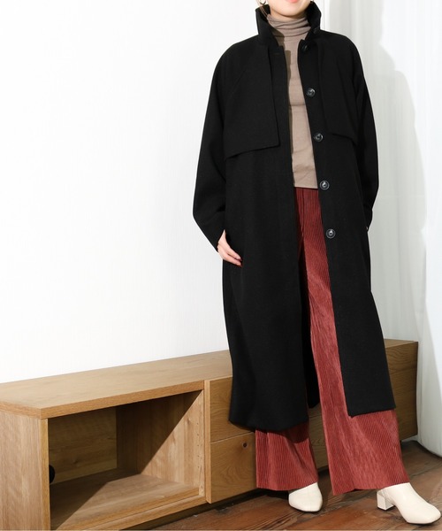 Per sist ence（パーシエンス）の「Per sist ence/パーシエンス　ウールタッチケープ付スタンドカラーコート（チェスターコート・レディース・ブラック/ブラウン/アイボリー/モカ/グレー・FREE）」の2枚目の写真