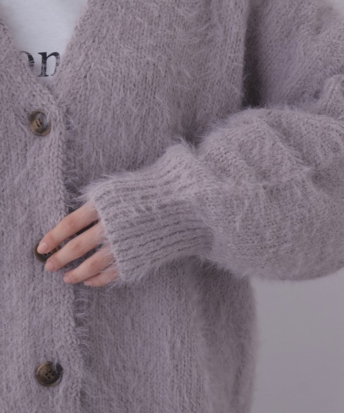 vis-`a-vis（ビサビ）の「【WEB限定】【前後2WAY】ふわふわシャギーV