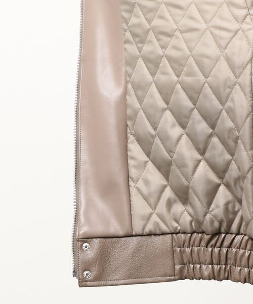 ENVYM（アンビー）の「ビッグルーズフェイクレザーＪＫ（その他アウター・レディース・ブラック/Moca・FREE）」の13枚目の写真