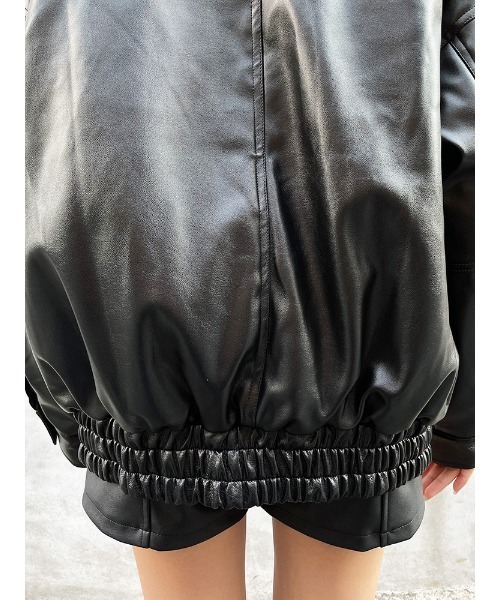 ENVYM（アンビー）の「ビッグルーズフェイクレザーＪＫ（その他アウター・レディース・ブラック/Moca・FREE）」の12枚目の写真