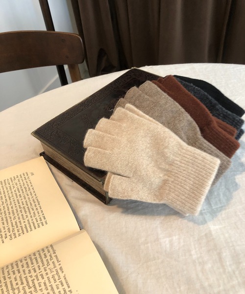 me+em select（ミームセレクト）の「フィンガーレス ニット グローブ（手袋・レディース・チャコールグレー/ブラック/ベージュ/ブラウン系その他/ブラウン系その他2・FREE）」の17枚目の写真