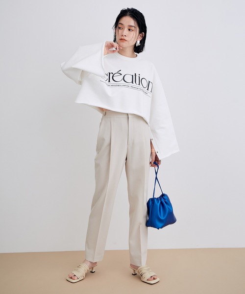 ADAM ET ROPE'（アダムエロペ）の「【2WAY】ロゴスウェットプルオーバー（スウェット・レディース・ホワイト/ネイビー・FREE）」の16枚目の写真