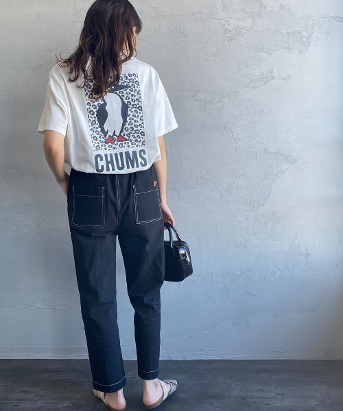 CHUMS（チャムス）の「[CHUMS/チャムス] 別注 レオパード柄バックプリントロゴTシャツ（Tシャツ/カットソー・レディース・ホワイト/ブラック・S/M/L/XL/XXL）」の6枚目の写真