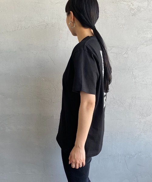 CHUMS（チャムス）の「[CHUMS/チャムス] 別注 レオパード柄バックプリントロゴTシャツ（Tシャツ/カットソー・レディース・ホワイト/ブラック・S/M/L/XL/XXL）」の21枚目の写真