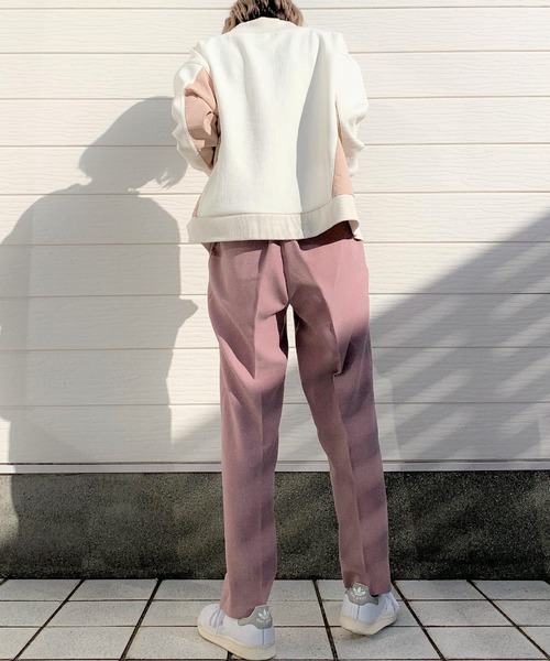 Q（キュー）の「ストレッチテーパードパンツ（スラックス・レディース・アイボリー/ラベンダー・MEDIUM）」の8枚目の写真