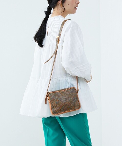 FREAK'S STORE(フリークスストア)の「ドビーティアードチュニック(シャツ/ブラウス・レディース・オフホワイト/ブラック/ブルーグリーン/ラベンダー・フリ-)」の2枚目の写真