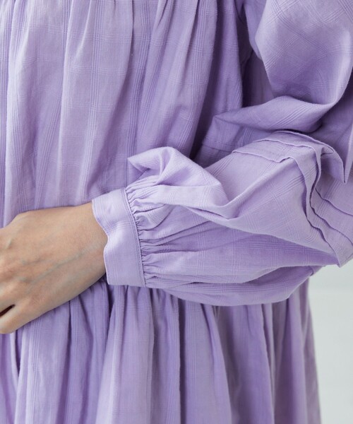 FREAK'S STORE(フリークスストア)の「ドビーティアードチュニック(シャツ/ブラウス・レディース・オフホワイト/ブラック/ブルーグリーン/ラベンダー・フリ-)」の18枚目の写真