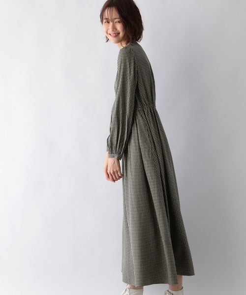 GLOBAL WORK（グローバルワーク）の「サラサラリラックススタイルアップワンピース/255794（ワンピース・レディース・ブラック/ネイビー/カーキ/その他/アイボリー/ホワイト系1・MEDIUM/LARGE）」の16枚目の写真