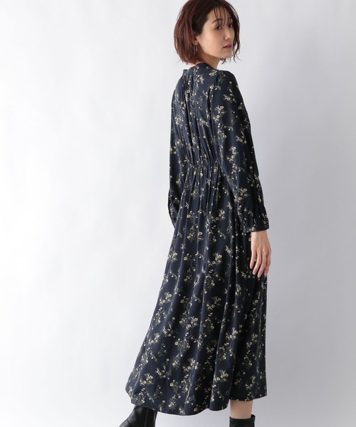 GLOBAL WORK（グローバルワーク）の「サラサラリラックススタイルアップワンピース/255794（ワンピース・レディース・ブラック/ネイビー/カーキ/その他/アイボリー/ホワイト系1・MEDIUM/LARGE）」の18枚目の写真