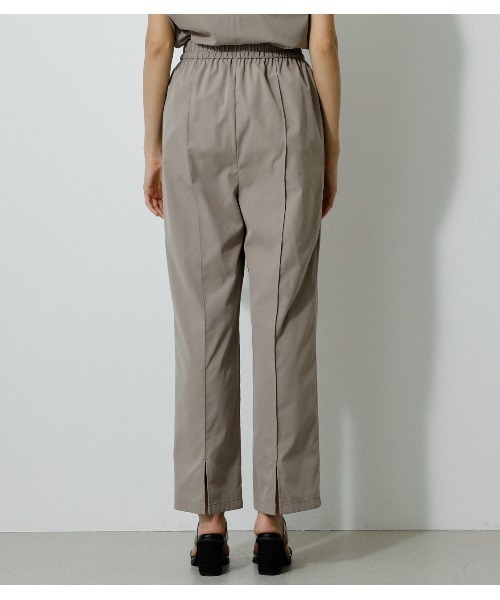 AZUL by moussy（アズールバイマウジー）の「WATER REPELLENT EASY PANTS/ウォーターリぺレントイージーパンツ（その他パンツ・レディース・ブラック/ベージュ/イエロー/ブルー・SMALL/MEDIUM）」の18枚目の写真