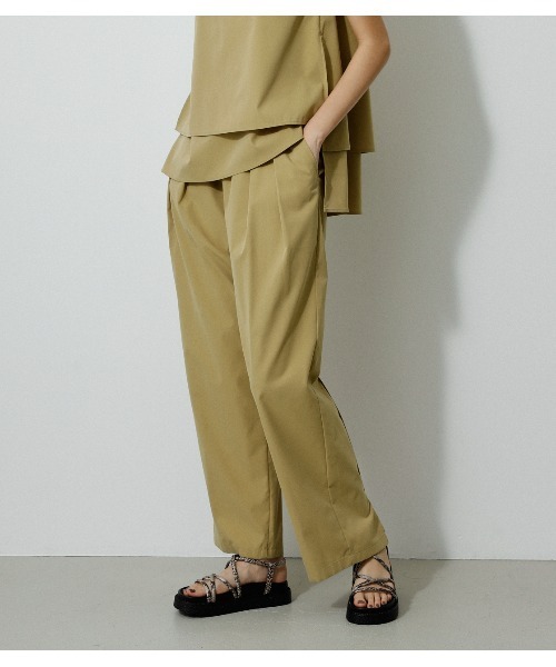 AZUL by moussy（アズールバイマウジー）の「WATER REPELLENT EASY PANTS/ウォーターリぺレントイージーパンツ（その他パンツ・レディース・ブラック/ベージュ/イエロー/ブルー・SMALL/MEDIUM）」の22枚目の写真