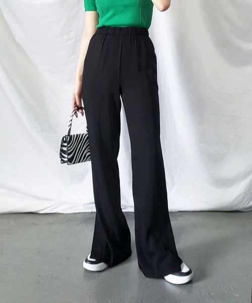 me+em select（ミームセレクト）の「【Ｓ／Ｍ／Ｌサイズ展開】ハイウエストサイドスリットイージーフレアスラックス（スラックス・レディース・ホワイト/ブラック/グレー/アイボリー・SMALL/MEDIUM/LARGE）」の11枚目の写真