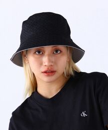 Calvin Klein（カルバン・クライン）の「モノグラム デザイン リバーシブル ハット（ハット）」