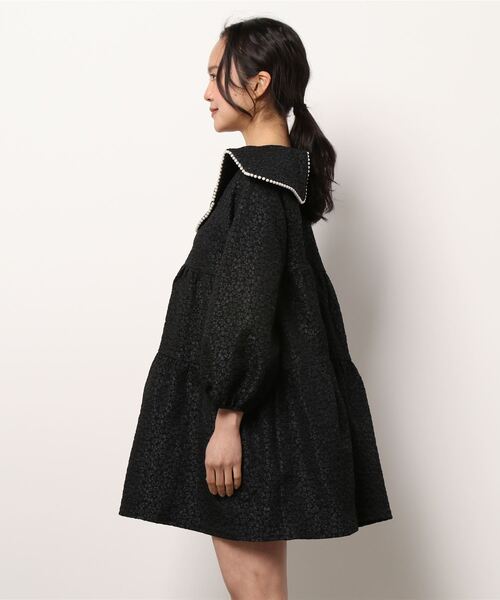 JUMELLE(ジュメロ)の「リップルフラワーワンピース(ワンピース・レディース・ブラック・FREE)」の3枚目の写真