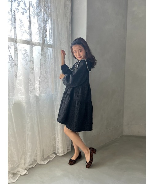 JUMELLE(ジュメロ)の「リップルフラワーワンピース(ワンピース・レディース・ブラック・FREE)」の10枚目の写真