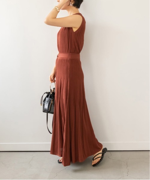 RANDA（ランダ）の「【選べる丈感】ノースリーブリブニットセットアップ（スカート・レディース・カーキ/ブラウン/ピンク・FREE/TM）」の6枚目の写真