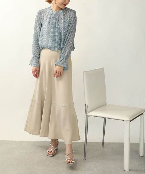 PICCIN(ピッチン)の「レトロプリントボウタイブラウス(シャツ/ブラウス・レディース・ベージュ/ネイビー/サックスブルー・M)」の10枚目の写真