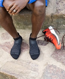 DARN TOUGH VERMONT（ダーンタフバーモント）の「【MADE IN USA】DARN TOUGH ダーンタフ Ms 1039 ランノーショウタブ ウルトラライトウェイトクッション（ソックス/靴下）」