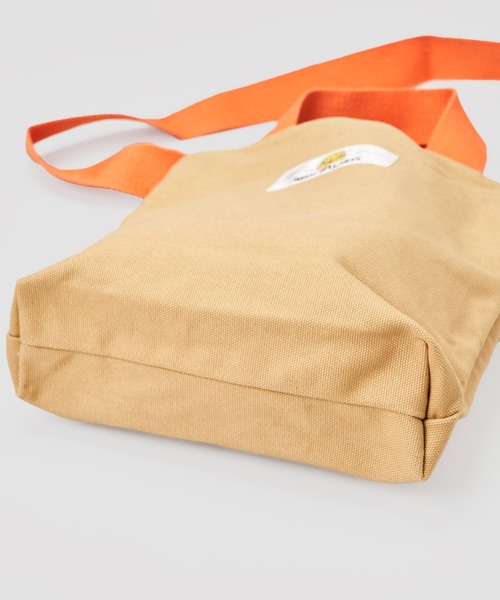 ADPOSION（アドポーション）の「【WILD WALLETS】キャンバス2WAYトートバッグ（トートバッグ・レディース・ホワイト/ブラック/ベージュ/ライトグリーン・FREE）」の10枚目の写真