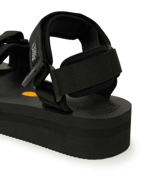 suicoke(スイコック)の「【WEB限定】【SUICOKE】CEL-VPO(サンダル・レディース・ブラック/ピンク・25/23/24)」の5枚目の写真