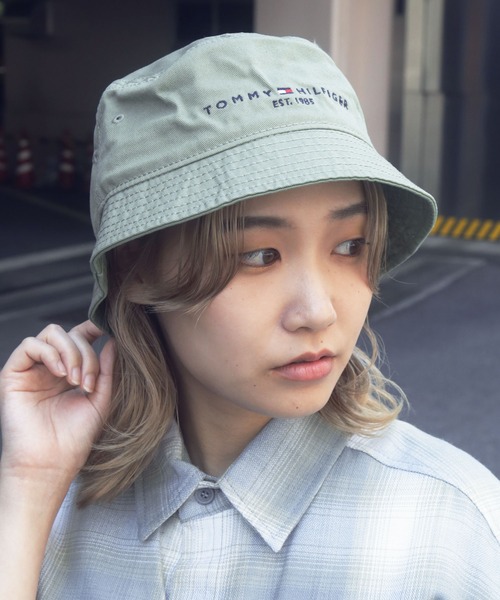 TOMMY HILFIGER(トミーヒルフィガー)の「TOMMY HILFIGER / トミーヒルフィガー AM TH ESTABLISHED BUCKET HAT バケットハット(ハット・メンズ・ホワイト/ベージュ/ブルー系その他/グリーン/ブルー/その他・MEDIUM/LARGE/FREE)」の4枚目の写真