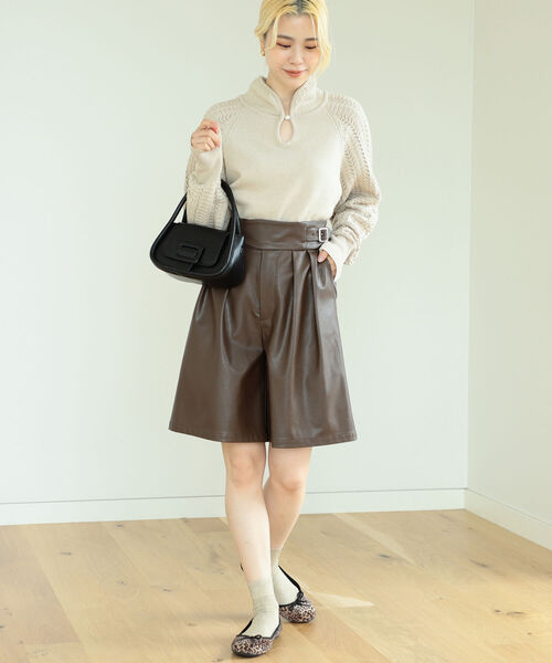 BeAMS DOT（ビームスドット）の「BeAMS DOT / フェイクレザー キュロット（その他パンツ・レディース・ブラック/ダークブラウン・FREE）」の18枚目の写真
