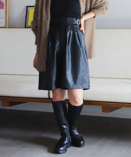 BeAMS DOT（ビームスドット）の「BeAMS DOT / フェイクレザー キュロット（その他パンツ・レディース・ブラック/ダークブラウン・FREE）」の10枚目の写真