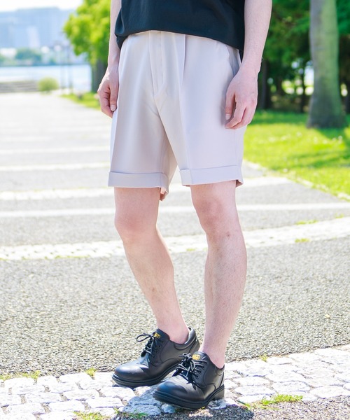 mimonal（ミモナル）の「カラータックショートパンツ（その他パンツ・メンズ・ブラック/ベージュ/グレー/アイボリー・M/L）」の4枚目の写真