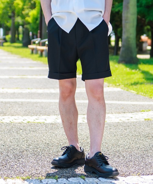 mimonal（ミモナル）の「カラータックショートパンツ（その他パンツ・メンズ・ブラック/ベージュ/グレー/アイボリー・M/L）」の2枚目の写真