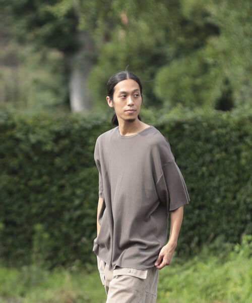 BEAMS(ビームス)の「BEAMS / ルーズ サーマル Tシャツ(Tシャツ/カットソー・メンズ・ベージュ/オフホワイト/ブラック系その他4・S/M/L/XL)」の8枚目の写真