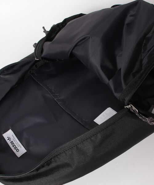 adidas Originals（アディダスオリジナルス）の「アディダス
