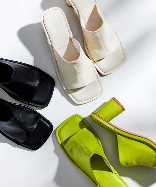 NOISE MAKER（ノイズメーカー）の「カバードスクエアトウサンダル（サンダル・レディース・ホワイト/ブラック/ライム・S/M/L）」の4枚目の写真