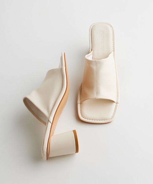 NOISE MAKER（ノイズメーカー）の「カバードスクエアトウサンダル（サンダル・レディース・ホワイト/ブラック/ライム・S/M/L）」の9枚目の写真