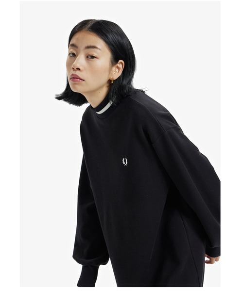 FRED PERRY（フレッドペリー）の「Mock Neck Dress（ワンピース・レディース・ブラック/オフホワイト・8/10）」の8枚目の写真