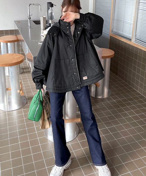 Java（ジャバ）の「《JaVaジャバ コラボ》レディらしさを+。ラウンドヘムフレアマウンテンパーカー（マウンテンパーカー・レディース・ブラック/アイボリー/ライトベージュ・LARGE/MEDIUM/X-LARGE）」の6枚目の写真