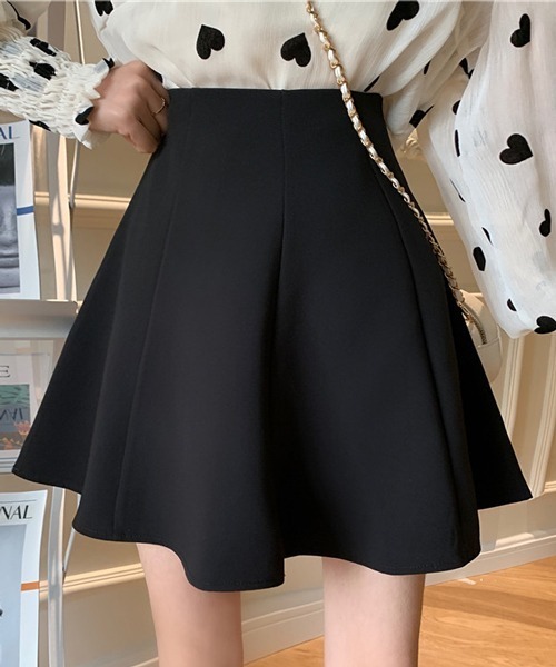 Nia（ニア）の「Nia(ニア)/シンプル フレア マーメイドミニスカート（スカート・レディース・ホワイト/ブラック/ブラウン/イエロー/ピンク・SMALL/MEDIUM/LARGE）」の9枚目の写真