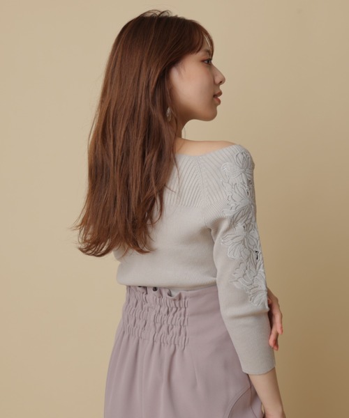 (美品)マイストラーダ♡オフショルエンブロイダリーニット Mystrada（マイストラーダ）の「オフショルエンブロイダリー
