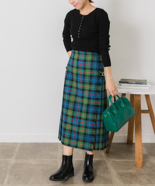 URBAN RESEARCH Sonny Label(アーバンリサーチサニーレーベル)の「2WAYリブニット(ニット/セーター・レディース・オフホワイト/オレンジ/ブラック・FREE)」の8枚目の写真